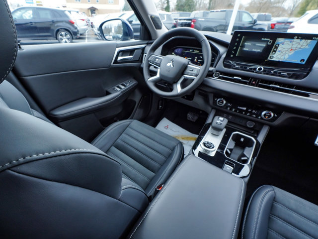 New 2026 Mitsubishi Outlander SE FWD image 43