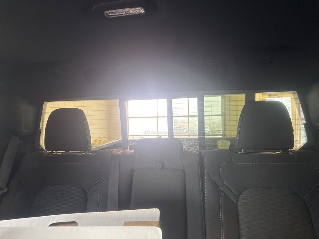 New 2026 RAM 1500 4x4 Crew Cab image 31