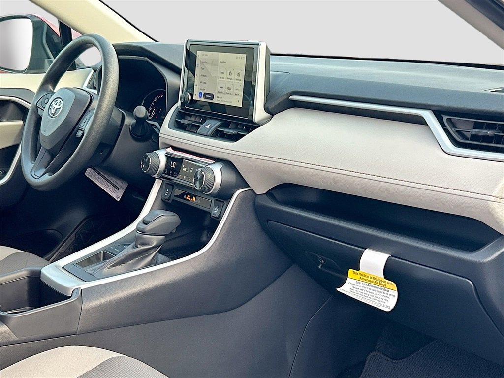 New 2025 Toyota RAV4 XLE image 28