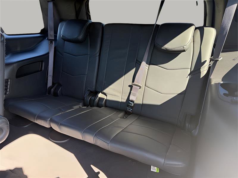 Used 2016 Cadillac Escalade Platinum image 34