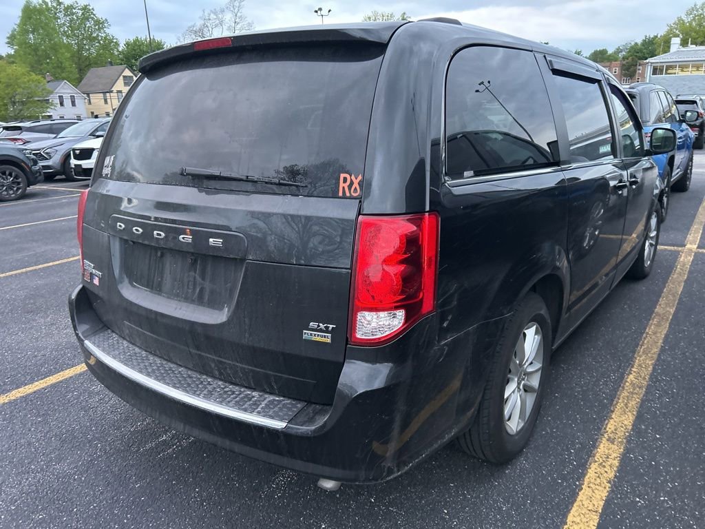 Used 2019 Dodge Grand Caravan SXT FWD image 5