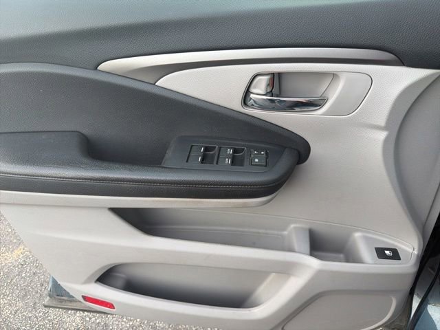 Used 2019 Honda Pilot EX image 14
