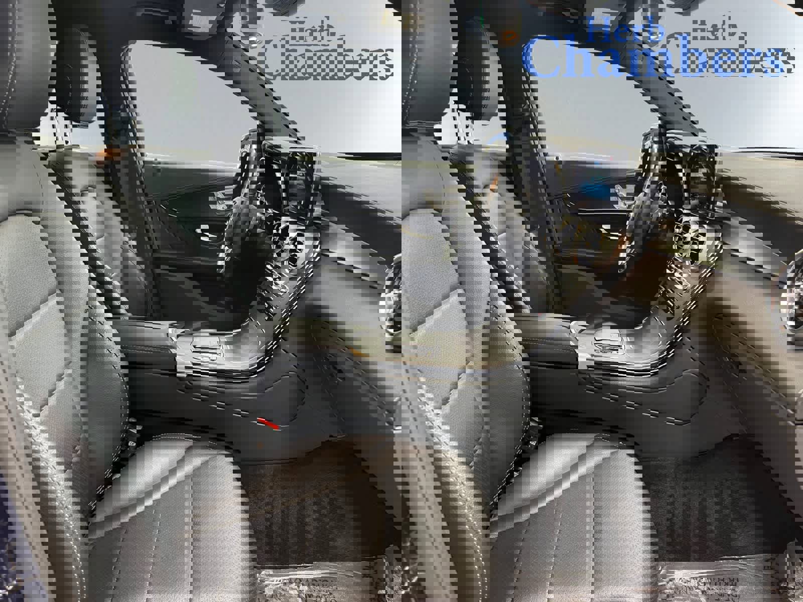 Used 2023 Mercedes-Benz GLC 300 4MATIC image 20