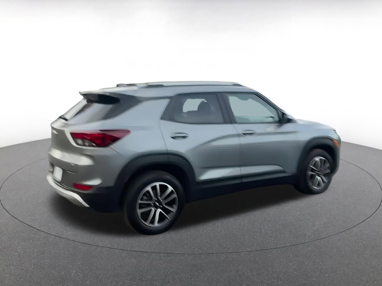 Used 2025 Chevrolet TrailBlazer LT image 15