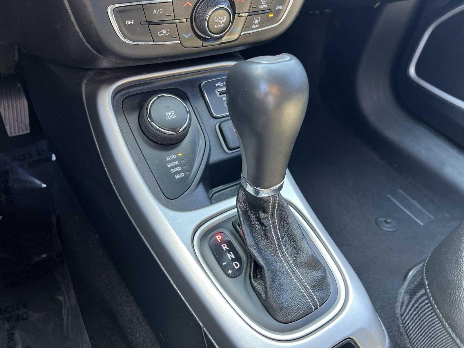 Used 2021 Jeep Compass 80th Special Edition AWD/4WD image 30