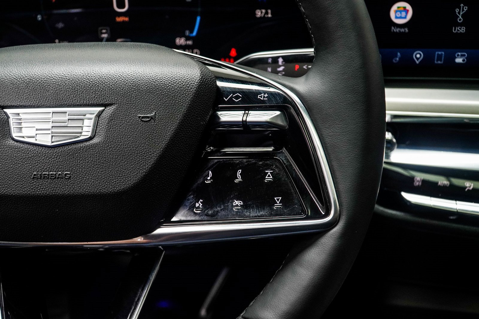 Used 2024 Cadillac Lyriq Sport w/ LPO, Floor Liner Package image 24