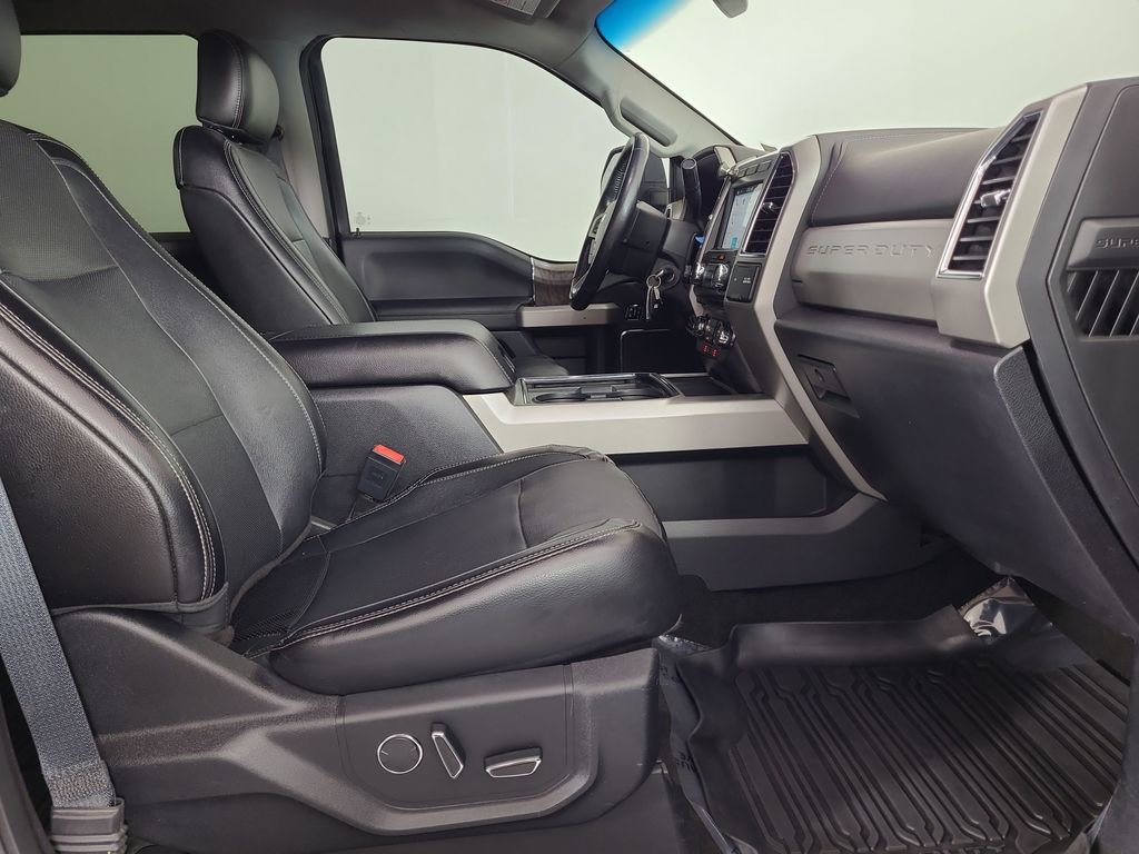Used 2018 Ford F350 Lariat image 20
