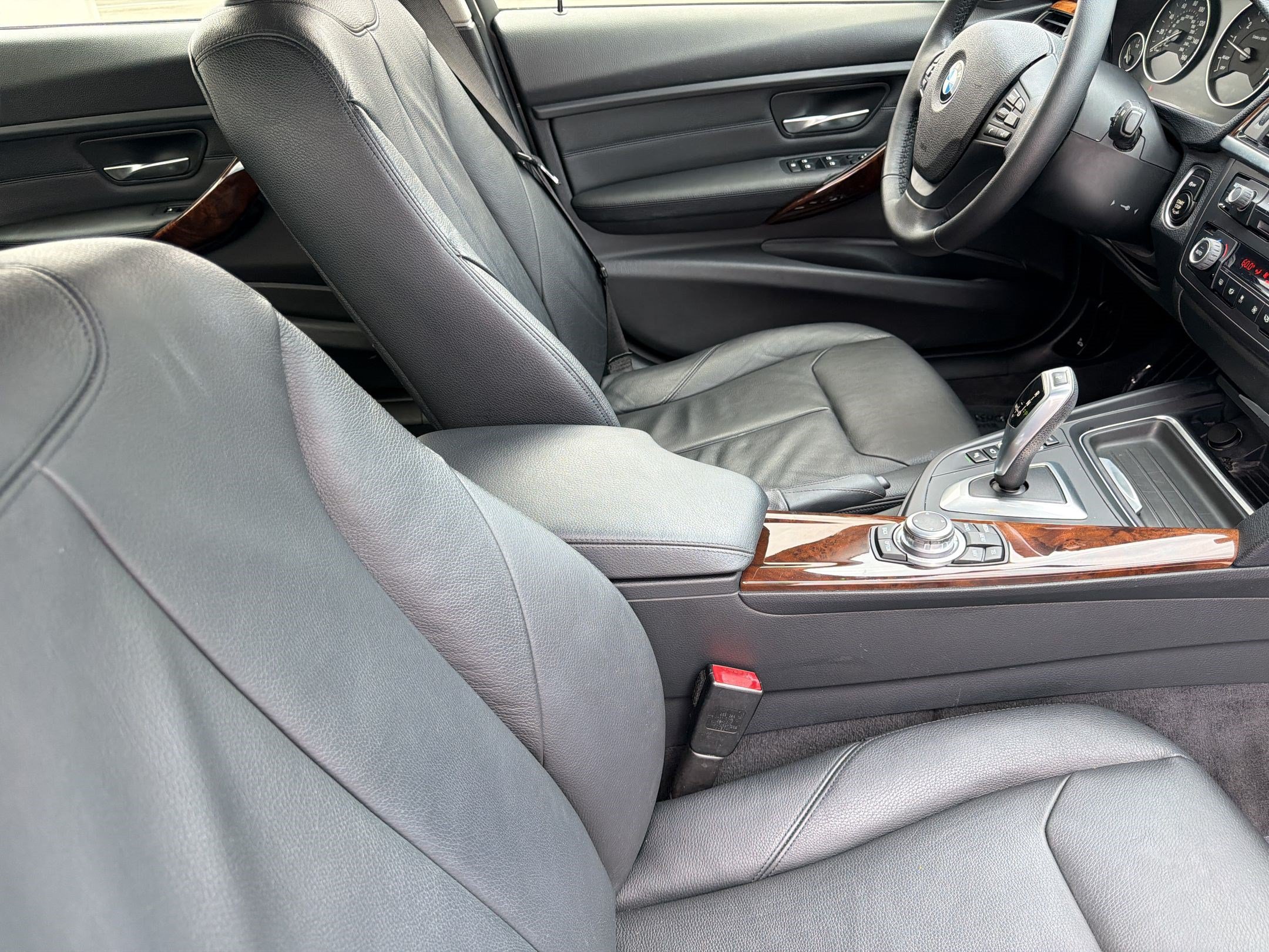 Used 2013 BMW 328i Sedan RWD image 31