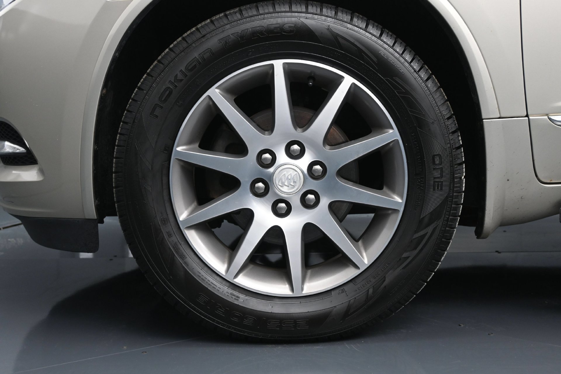 Used 2014 Buick Enclave Leather FWD image 20