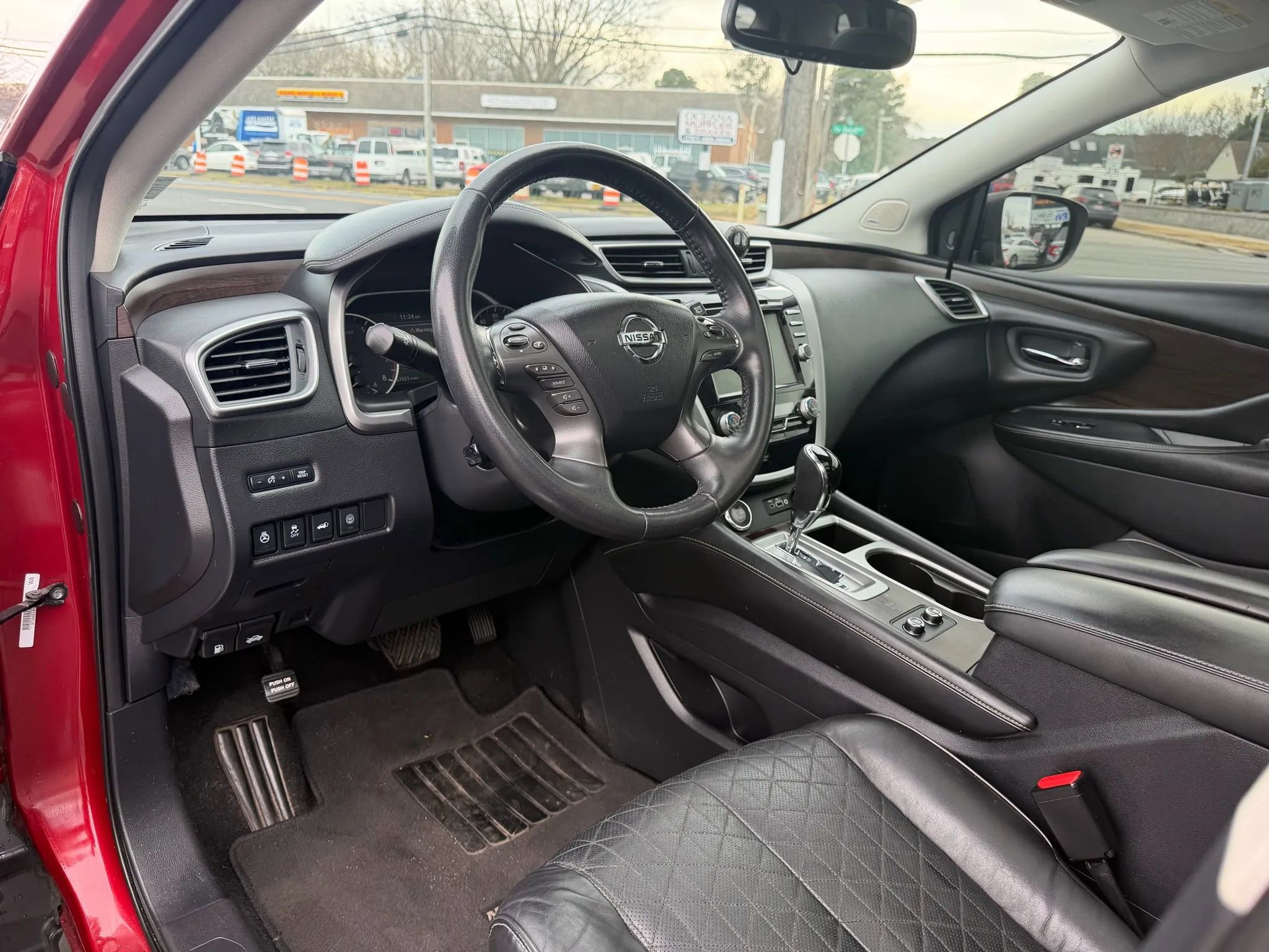 Used 2019 Nissan Murano Platinum w/ Cargo Package image 15