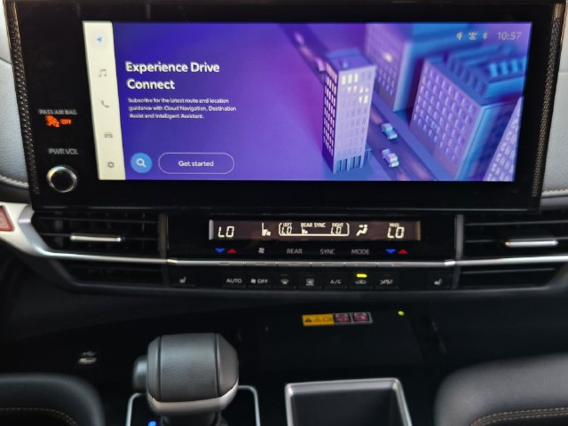 Certified 2025 Toyota Sienna XLE Woodland Edition AWD/4WD image 14
