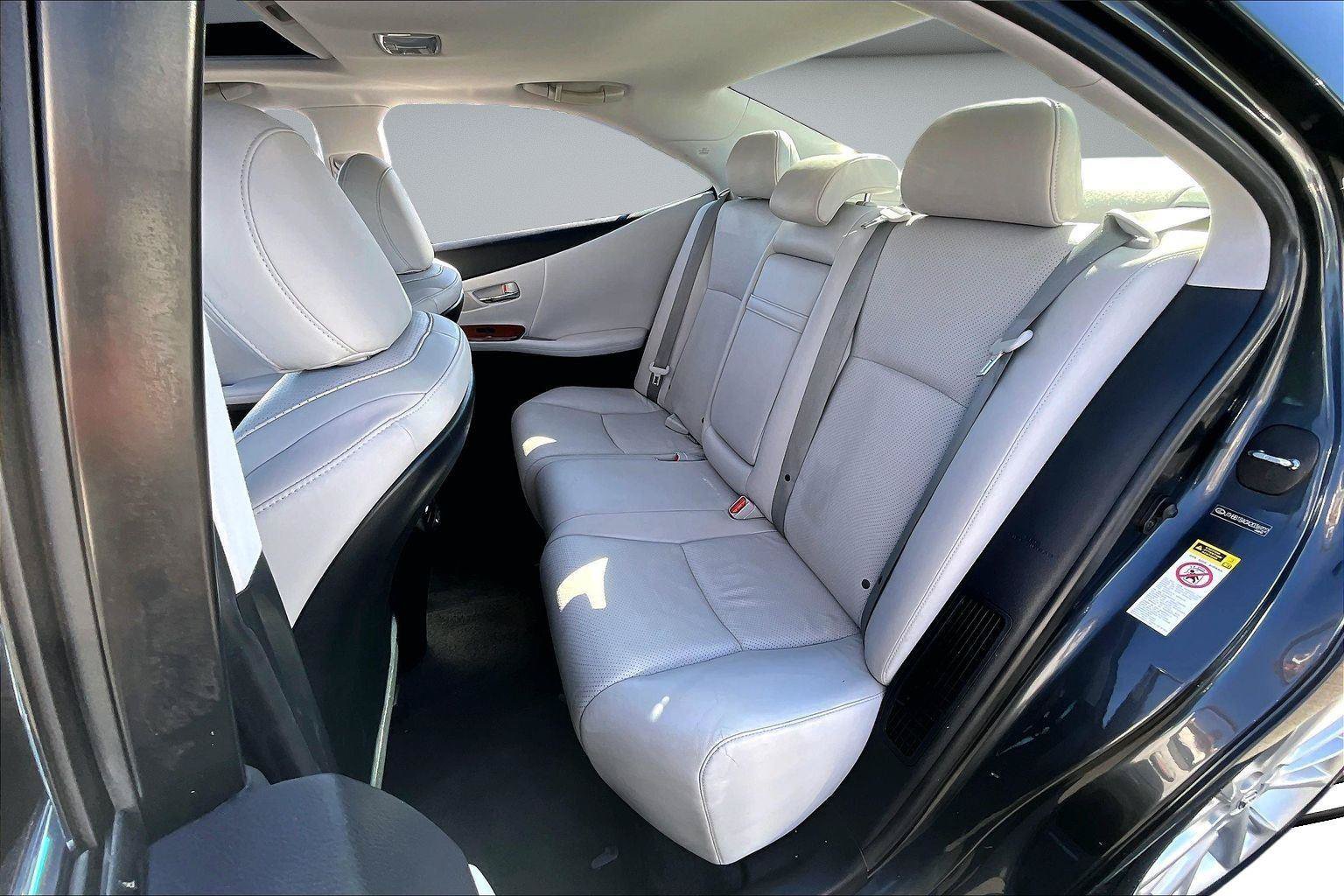 Used 2010 Lexus HS 250h FWD image 23