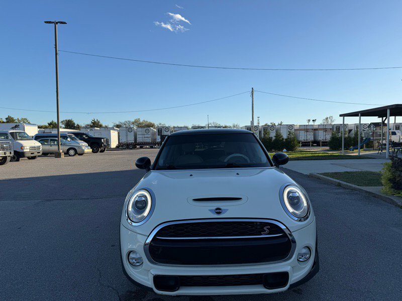 Used 2017 MINI Cooper S image 12
