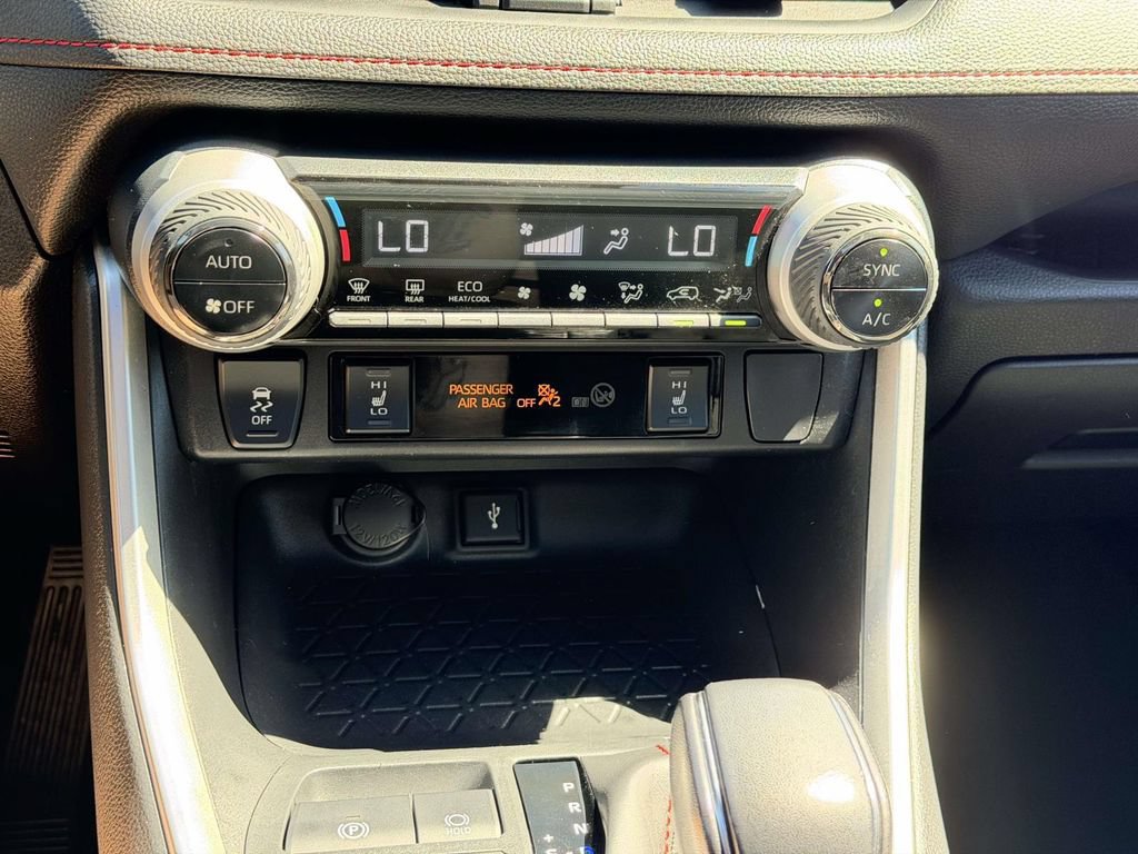 Certified 2021 Toyota RAV4 SE w/ Weather & Moonroof Package AWD/4WD image 5