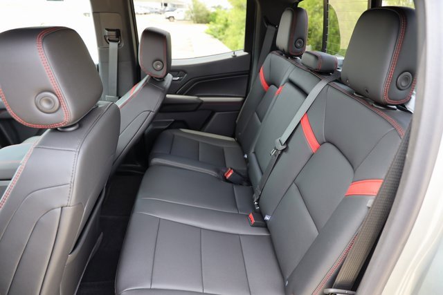 New 2026 Chevrolet Colorado Z71 w/ Technology Package image 12