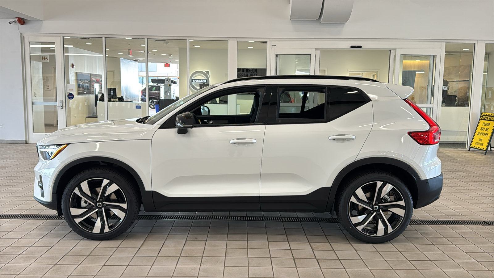 New 2026 Volvo XC40 B5 Plus w/ Protection Package Premier AWD/4WD image 8