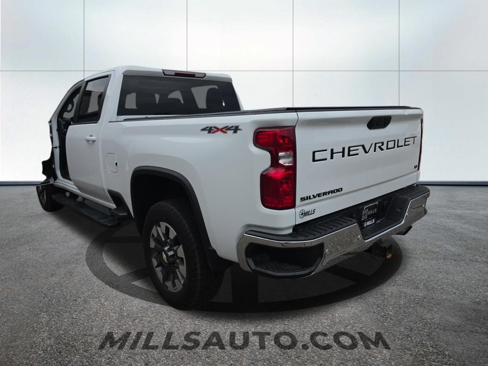 Used 2021 Chevrolet Silverado 3500 LT w/ All Star Edition AWD/4WD image 10