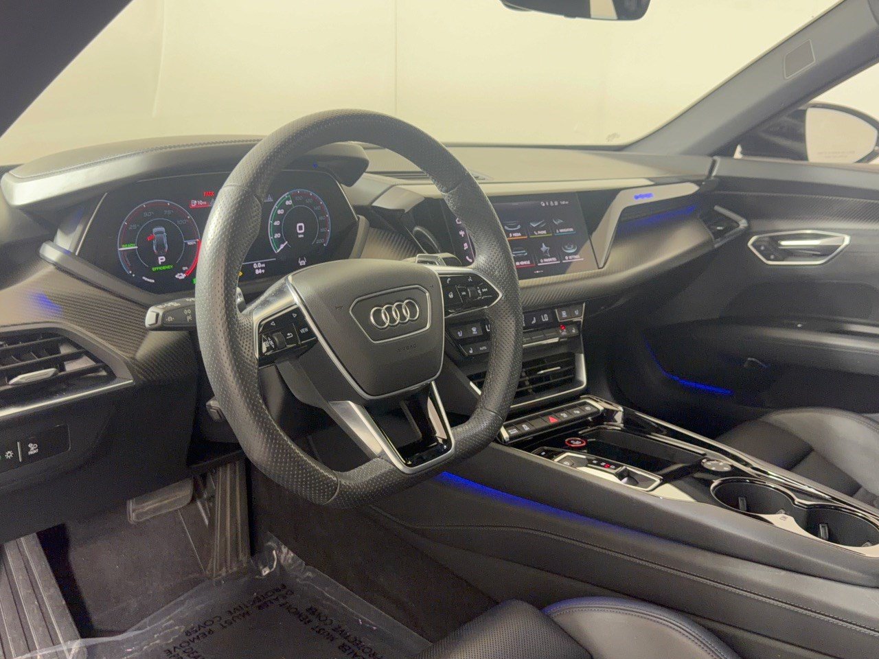 Used 2023 Audi e-tron GT Prestige w/ Prestige Package AWD/4WD image 4