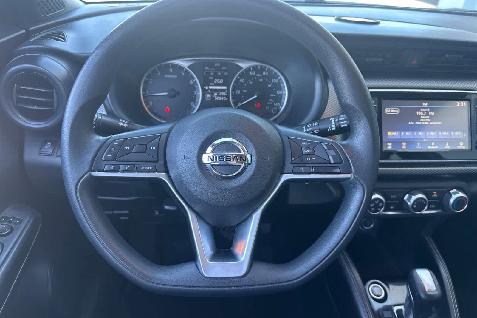 Used 2018 Nissan Kicks S FWD image 14