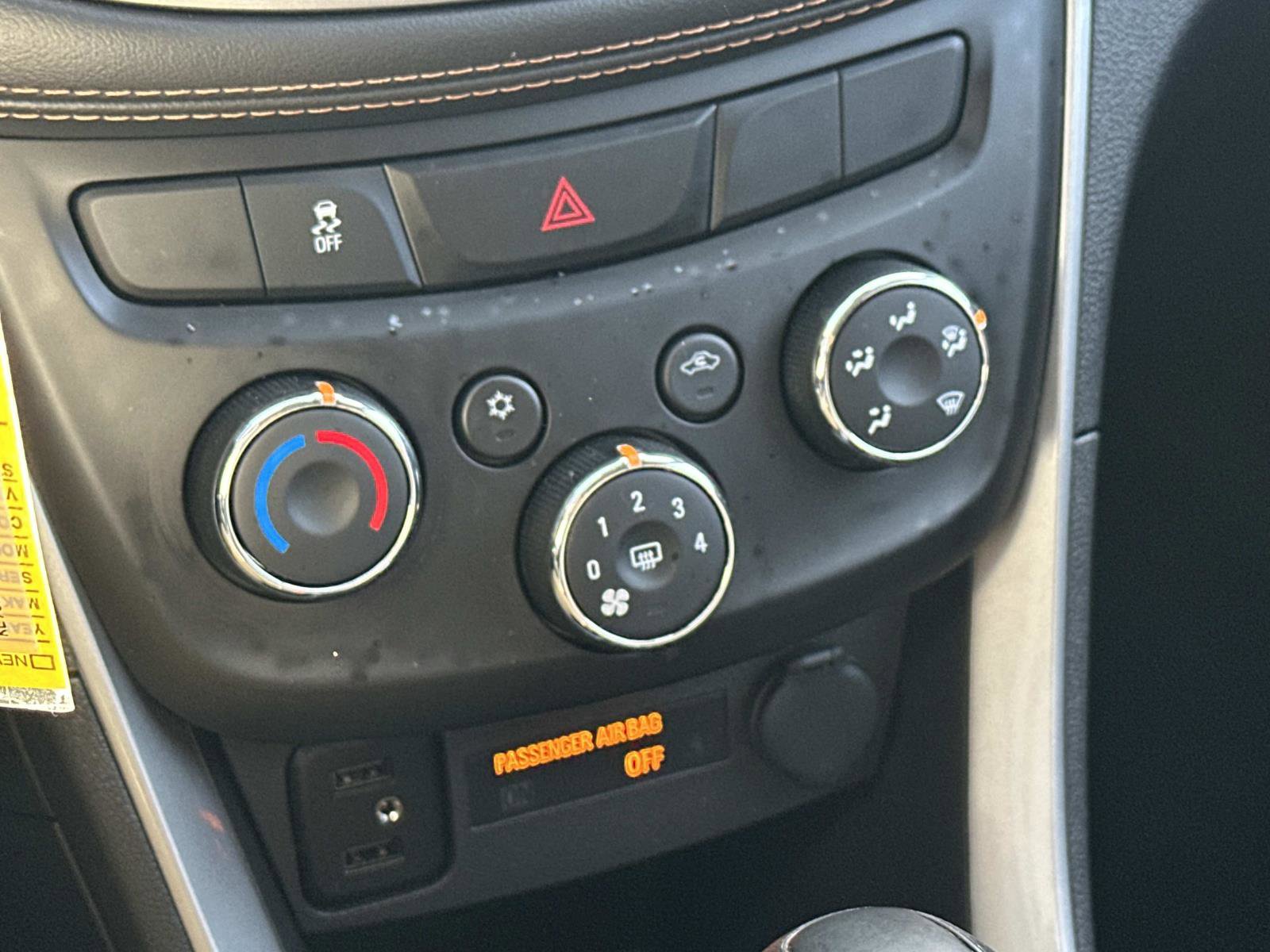 Used 2022 Chevrolet Trax LS w/ Tint and Cruise Package image 29