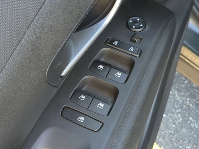 Used 2023 Hyundai Tucson SE image 17