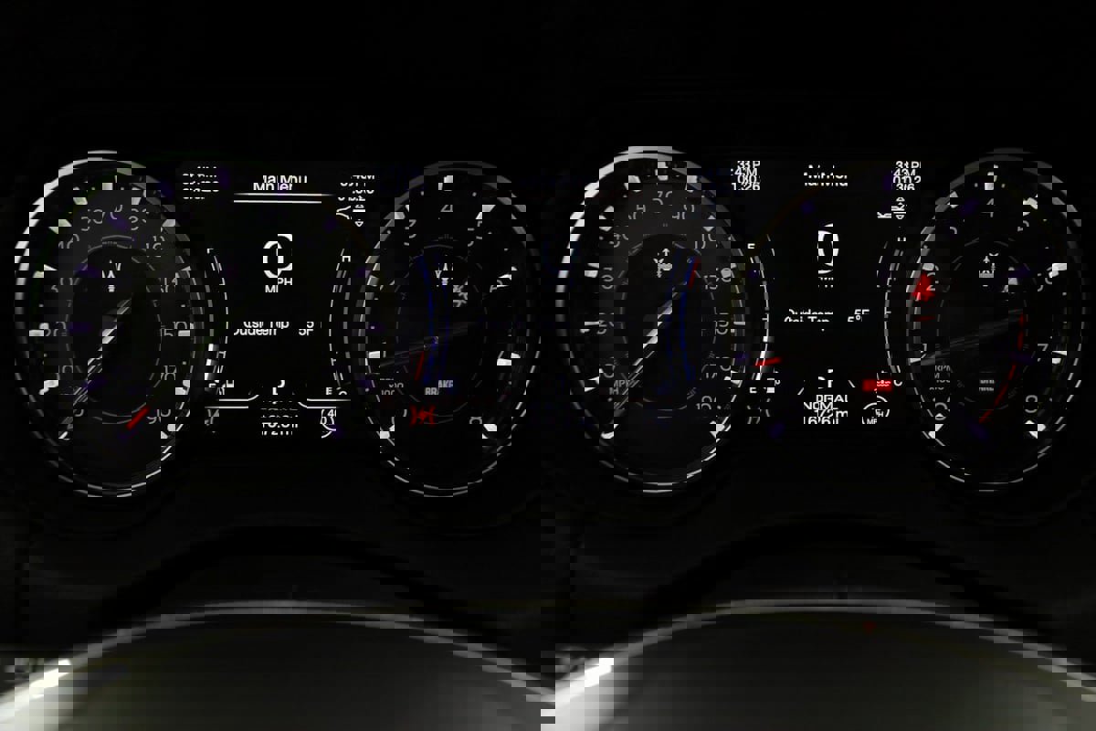 Used 2022 Maserati Levante Modena image 20