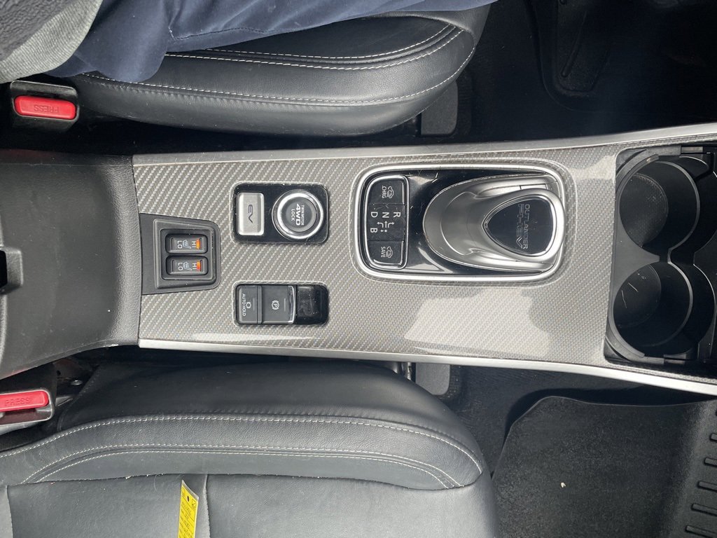 Used 2020 Mitsubishi Outlander SEL image 24