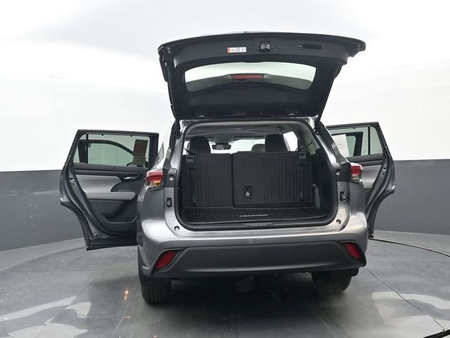 Used 2026 Toyota Highlander XLE image 36