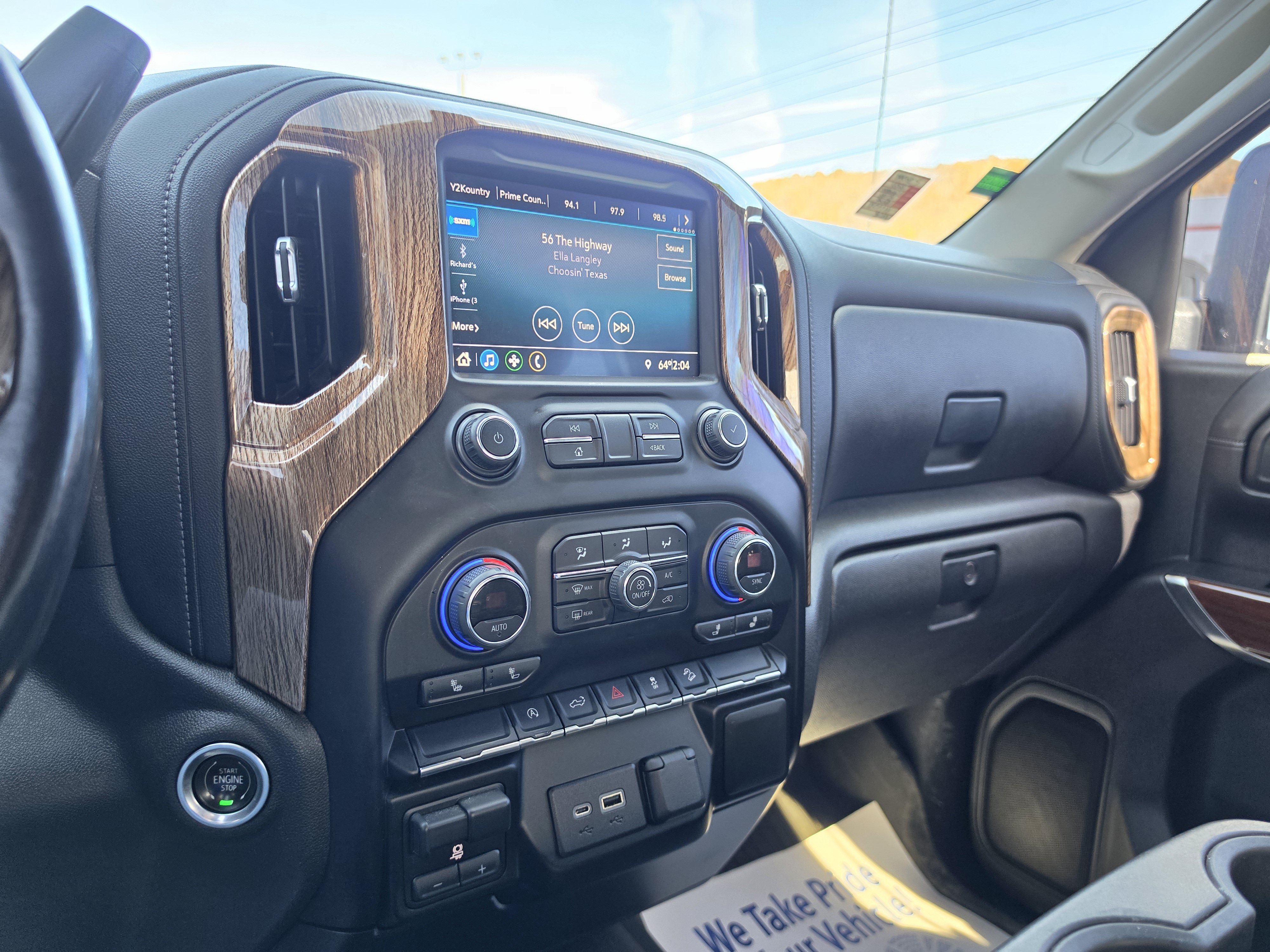 Used 2021 Chevrolet Silverado 1500 RST AWD/4WD image 23