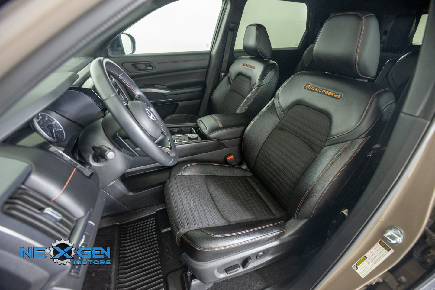 Used 2023 Nissan Pathfinder Rock Creek AWD/4WD image 25