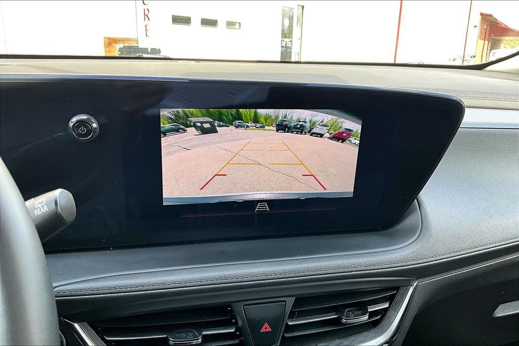 Used 2025 Buick Encore GX Preferred AWD/4WD image 15