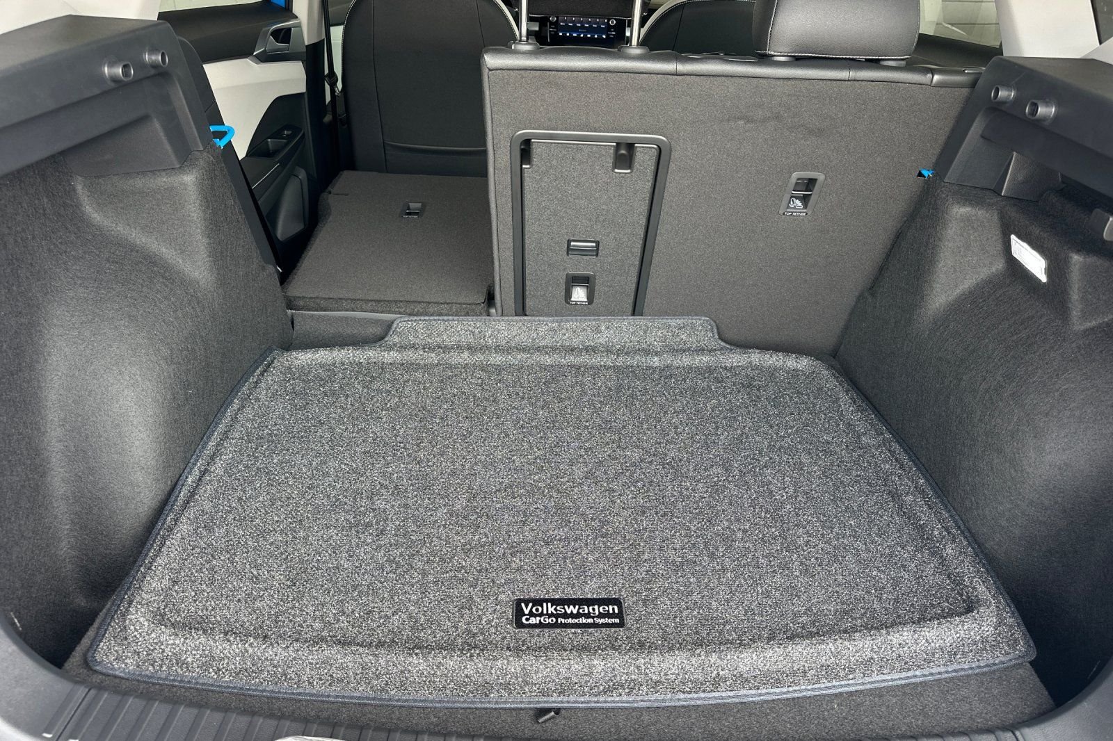 New 2026 Volkswagen Taos SE AWD/4WD image 15