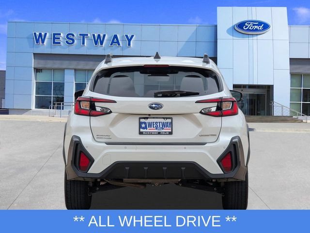 Used 2024 Subaru Crosstrek 2.5i Limited w/ Crosstrek Mirror Package AWD/4WD image 4