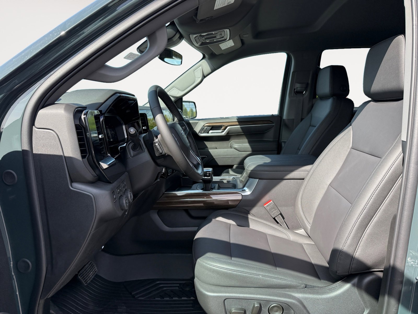 New 2026 Chevrolet Silverado 1500 LT Trail Boss w/ LT Trail Boss Premium Package image 10