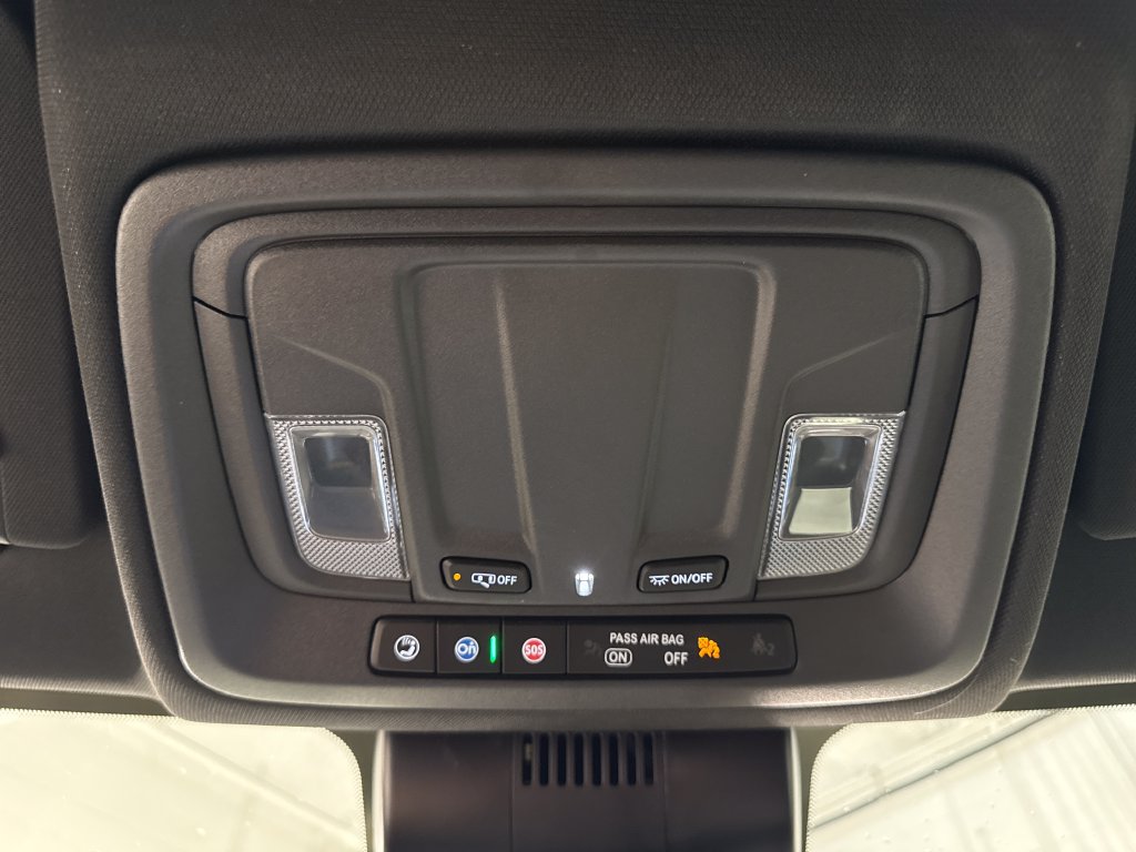 Used 2024 GMC Sierra 1500 AT4 AWD/4WD image 19