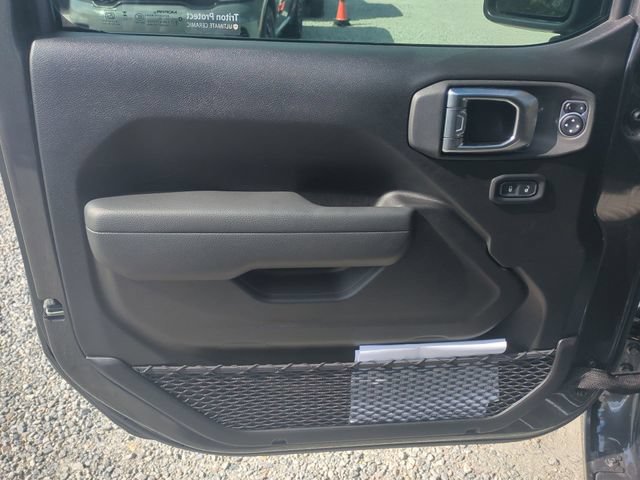 New 2026 Jeep Gladiator Sport AWD/4WD image 12