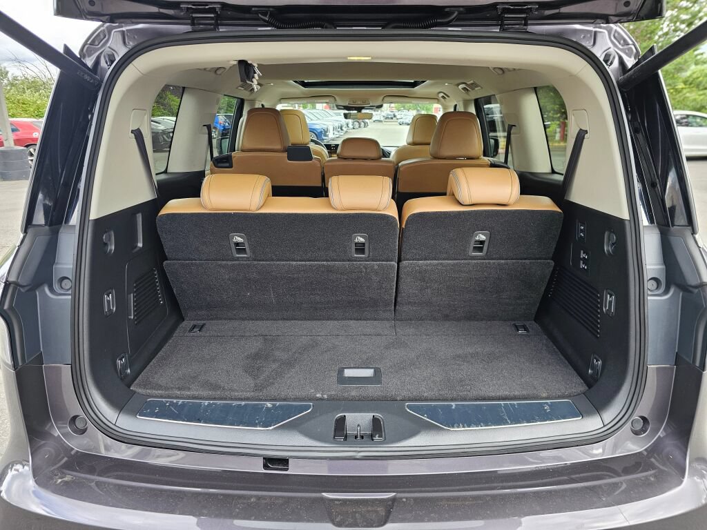 Used 2025 INFINITI QX80 Luxe AWD/4WD image 19
