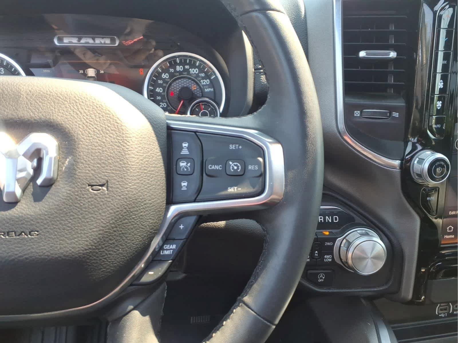 Used 2025 RAM 1500 Laramie w/ Sport Appearance Package AWD/4WD image 28