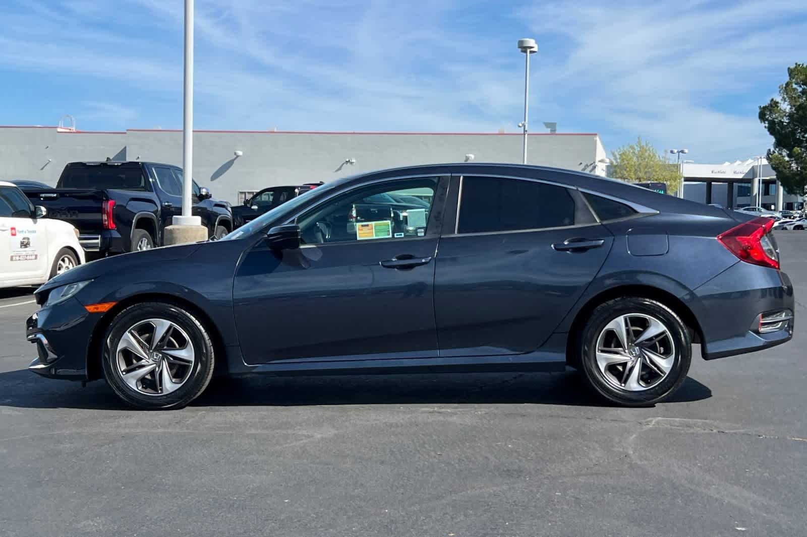 Used 2019 Honda Civic LX image 9