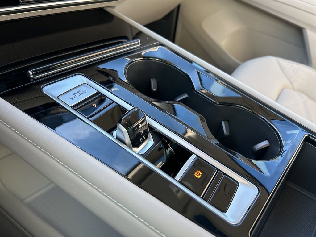 New 2026 Volkswagen Atlas SE FWD image 37