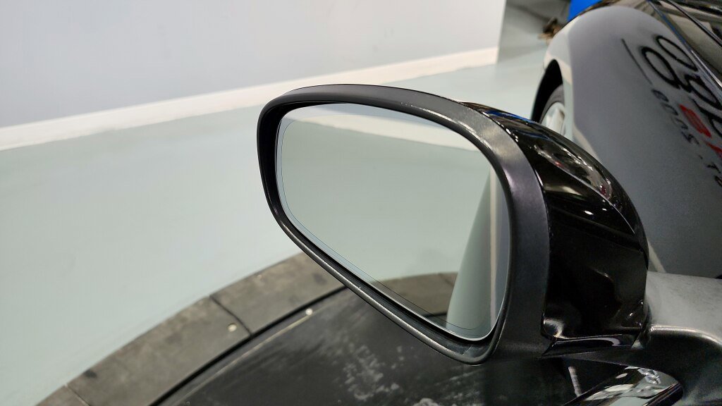 Used 2014 Maserati GranTurismo Convertible RWD image 15