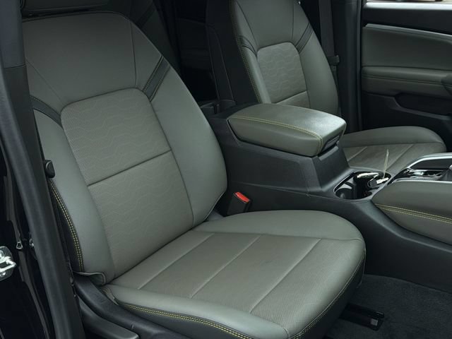 Used 2024 Chevrolet Colorado ZR2 w/ ZR2 Convenience Package III AWD/4WD image 34