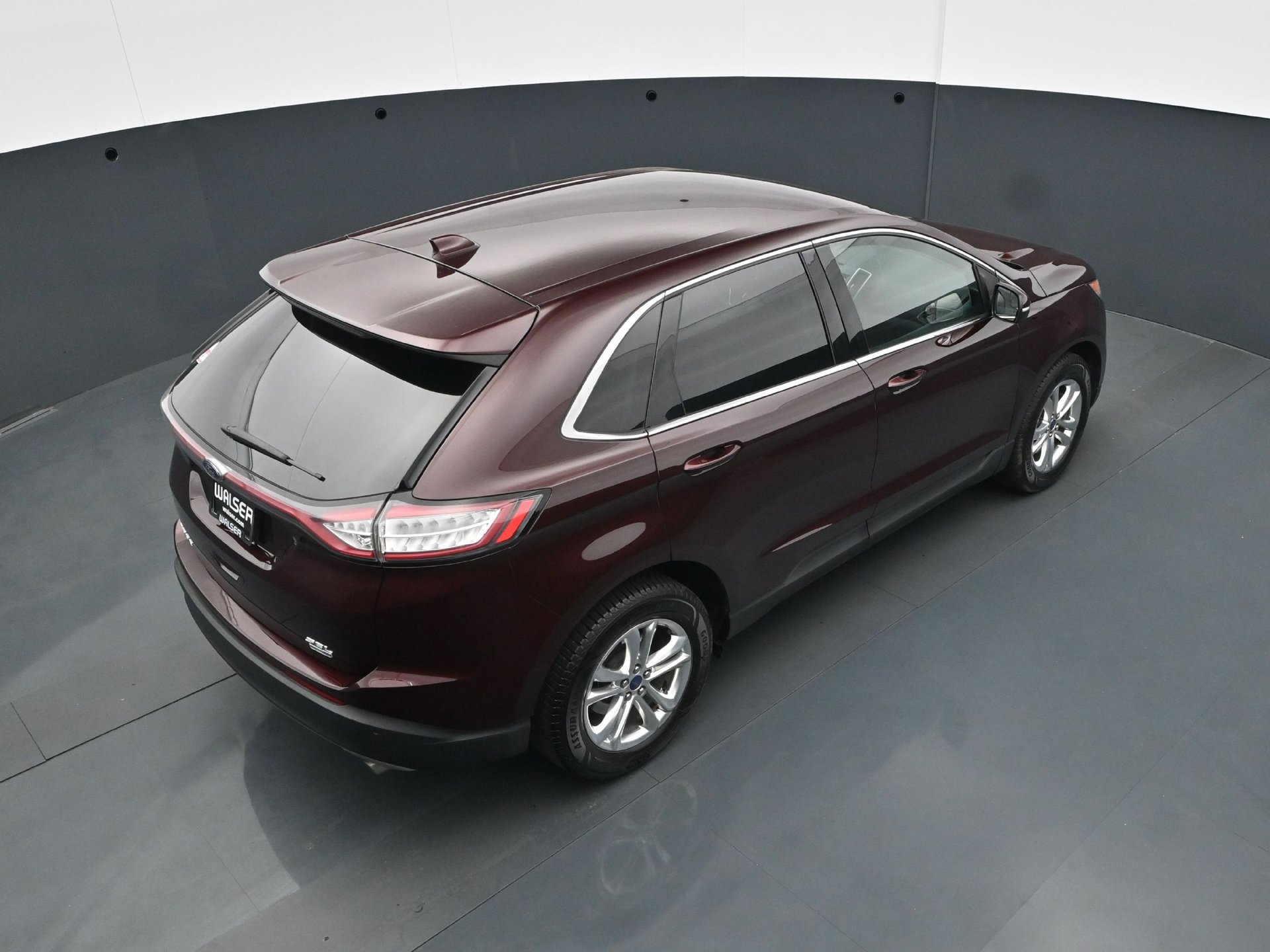Used 2018 Ford Edge SEL w/ Equipment Group 201A AWD/4WD image 39