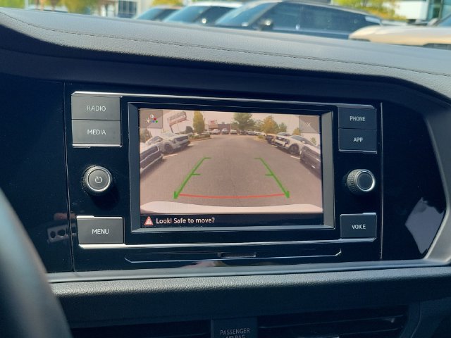 Used 2020 Volkswagen Jetta GLI FWD image 20