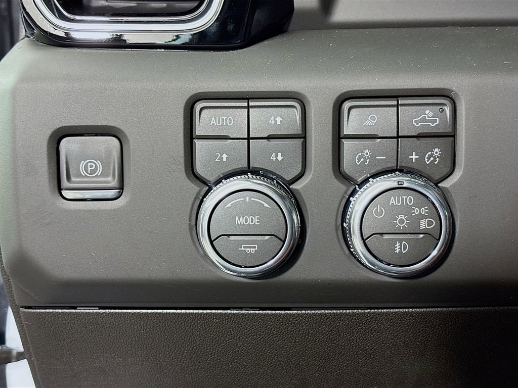 New 2026 GMC Sierra 2500 Denali Ultimate image 10