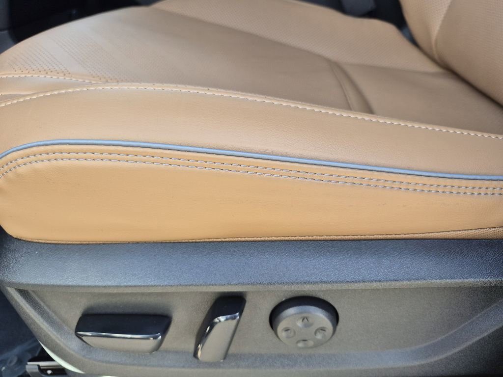 New 2026 INFINITI QX80 Luxe w/ Cargo Package image 16