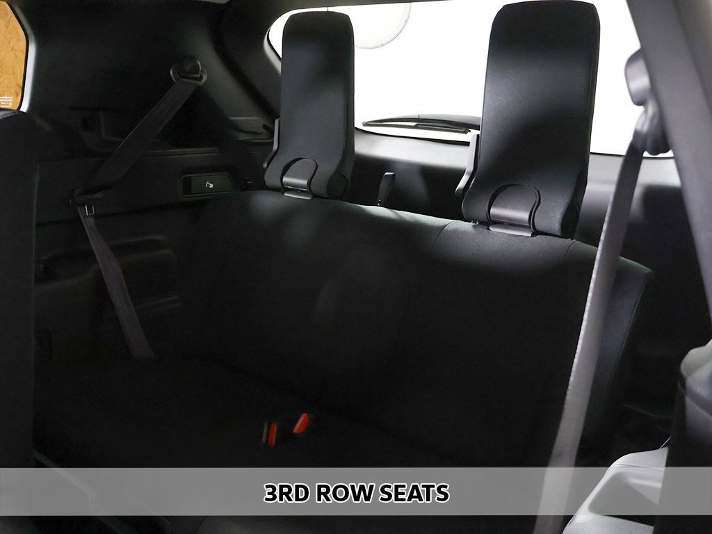 New 2026 Mitsubishi Outlander ES image 8