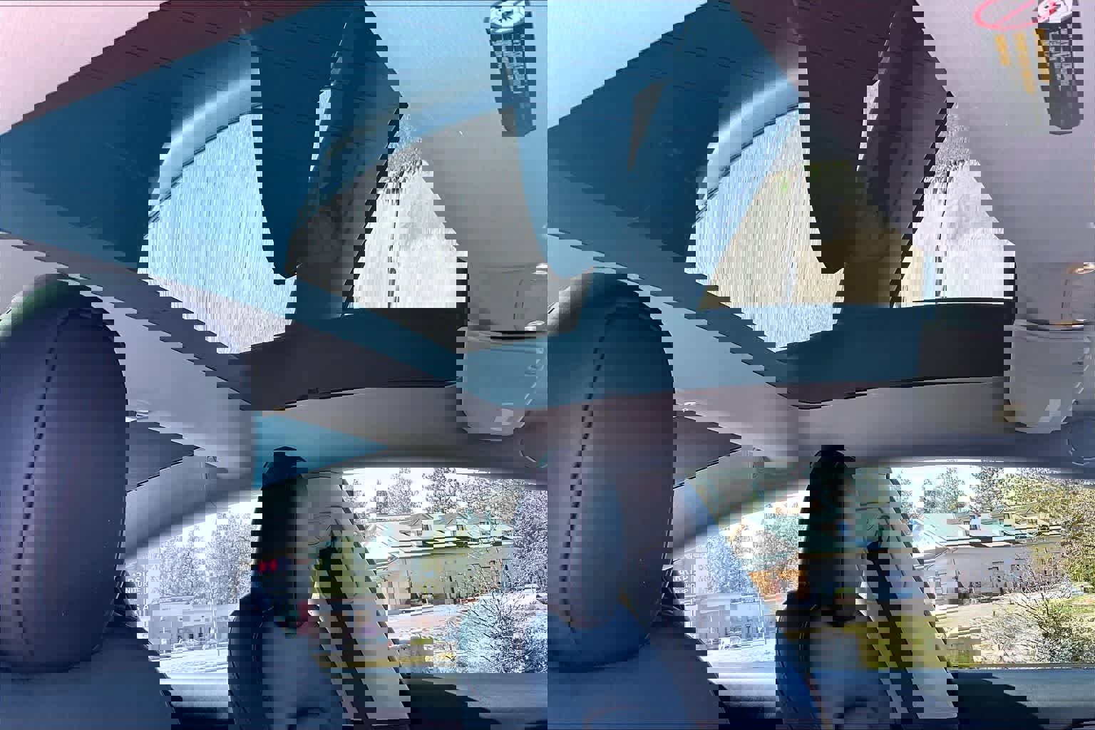 Used 2023 Tesla Model 3 Standard Range image 30