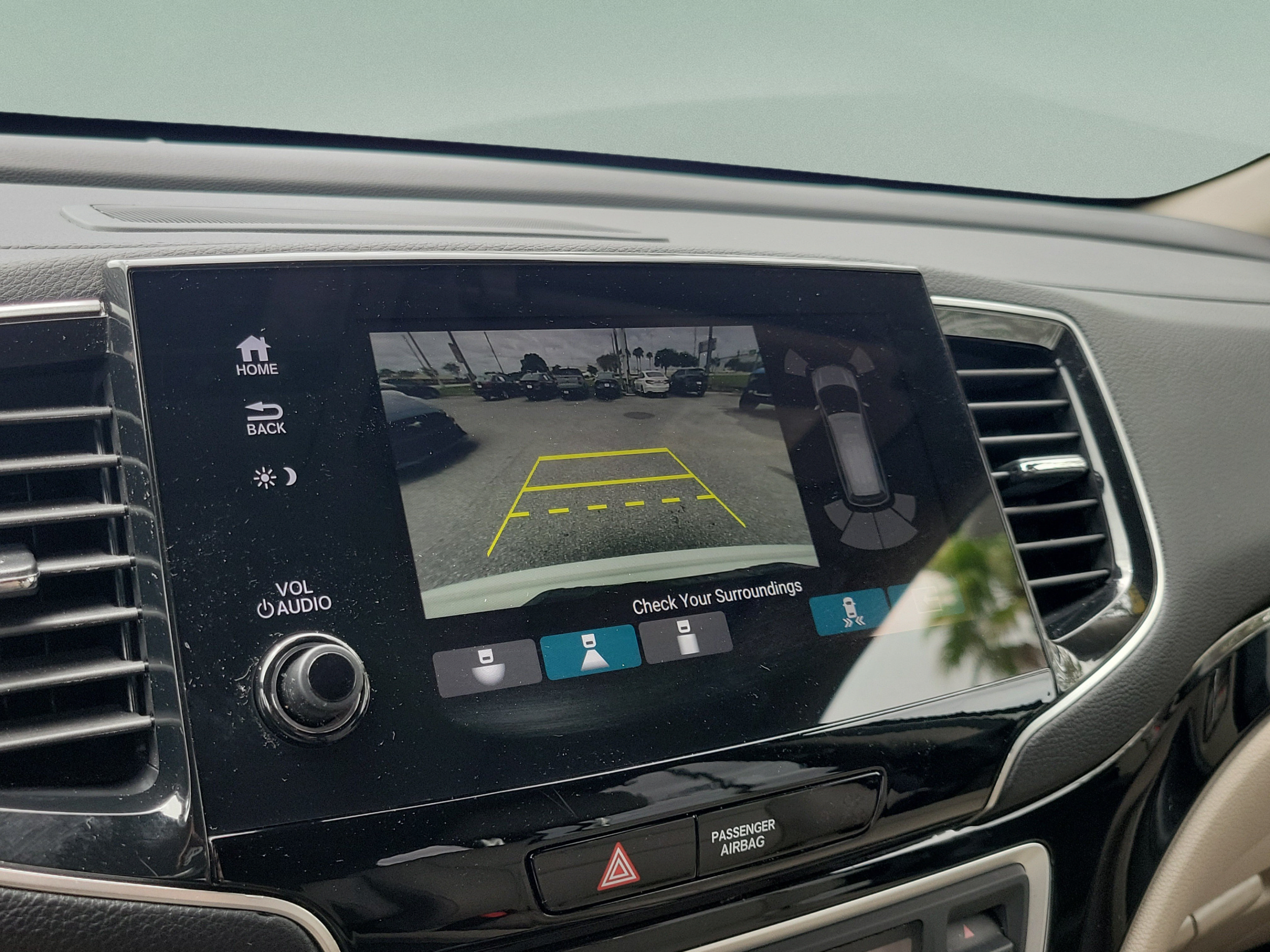 Used 2019 Honda Pilot Touring image 30