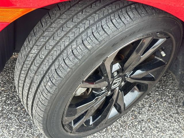 Used 2018 Honda Civic Sport image 15